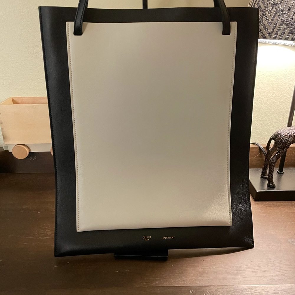 Celine Cabás Leather Tote